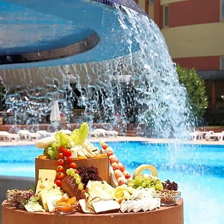 Marma Hotel