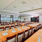 Ξενοδοχείο Marma 5*