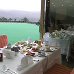 Ξενοδοχείο Marma 5*